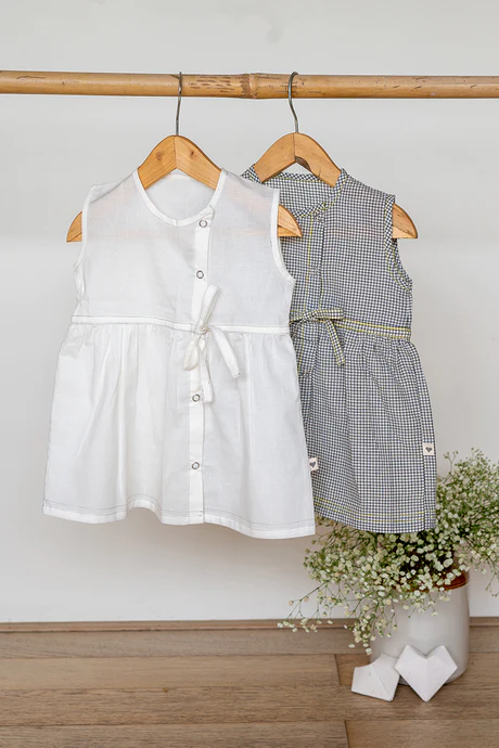 Twice as nice - set of 2 girls jhablas