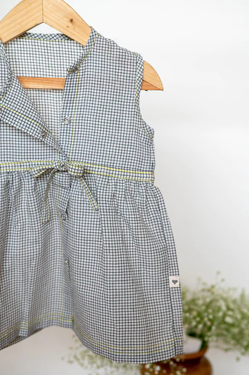 Twice as nice - set of 2 girls jhablas