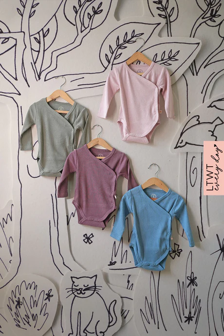 Everyday unisex baby onesies for girls &amp; boys - pack of 4